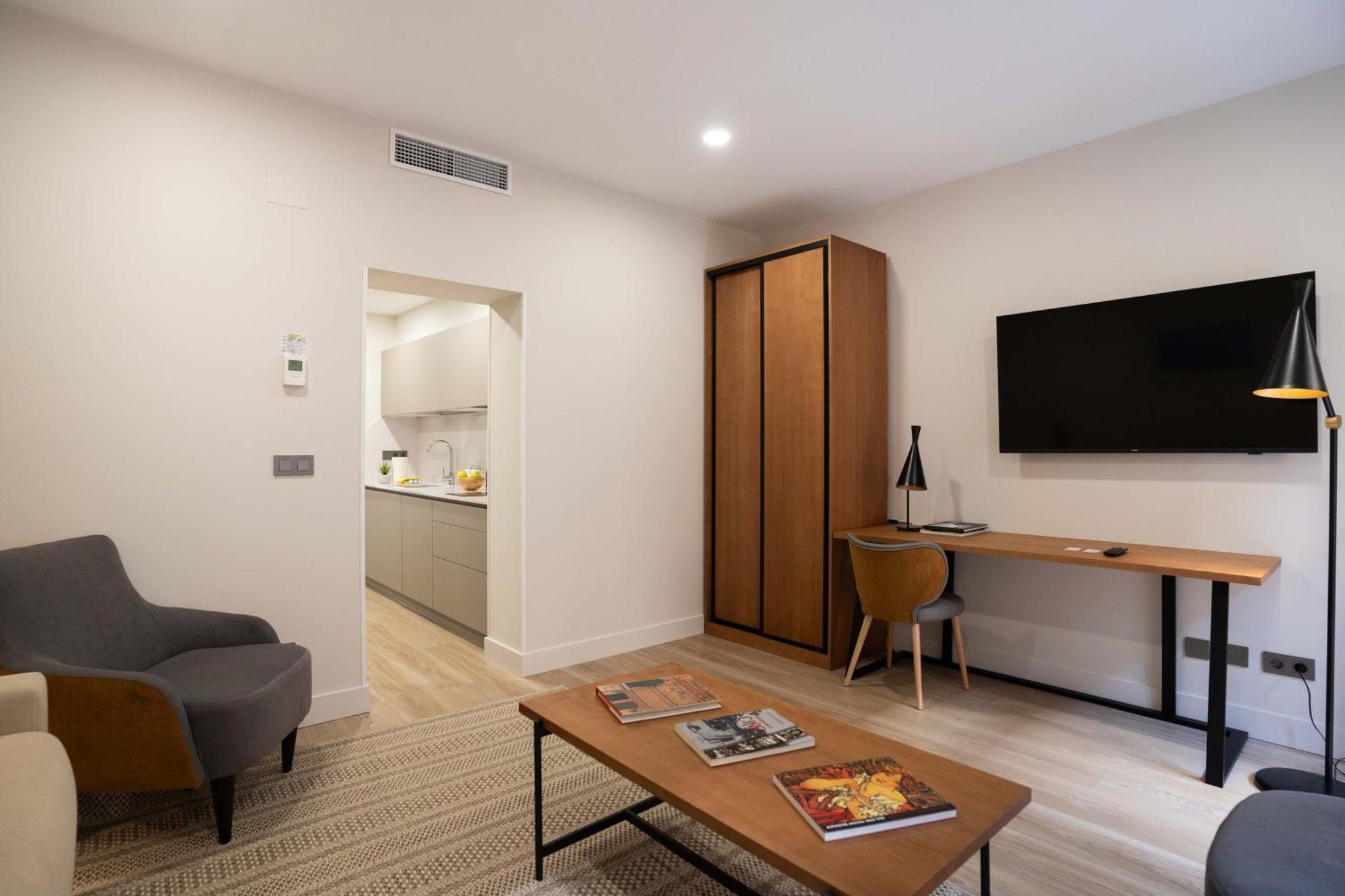 Prisma Suites Salamanca Exteriör bild