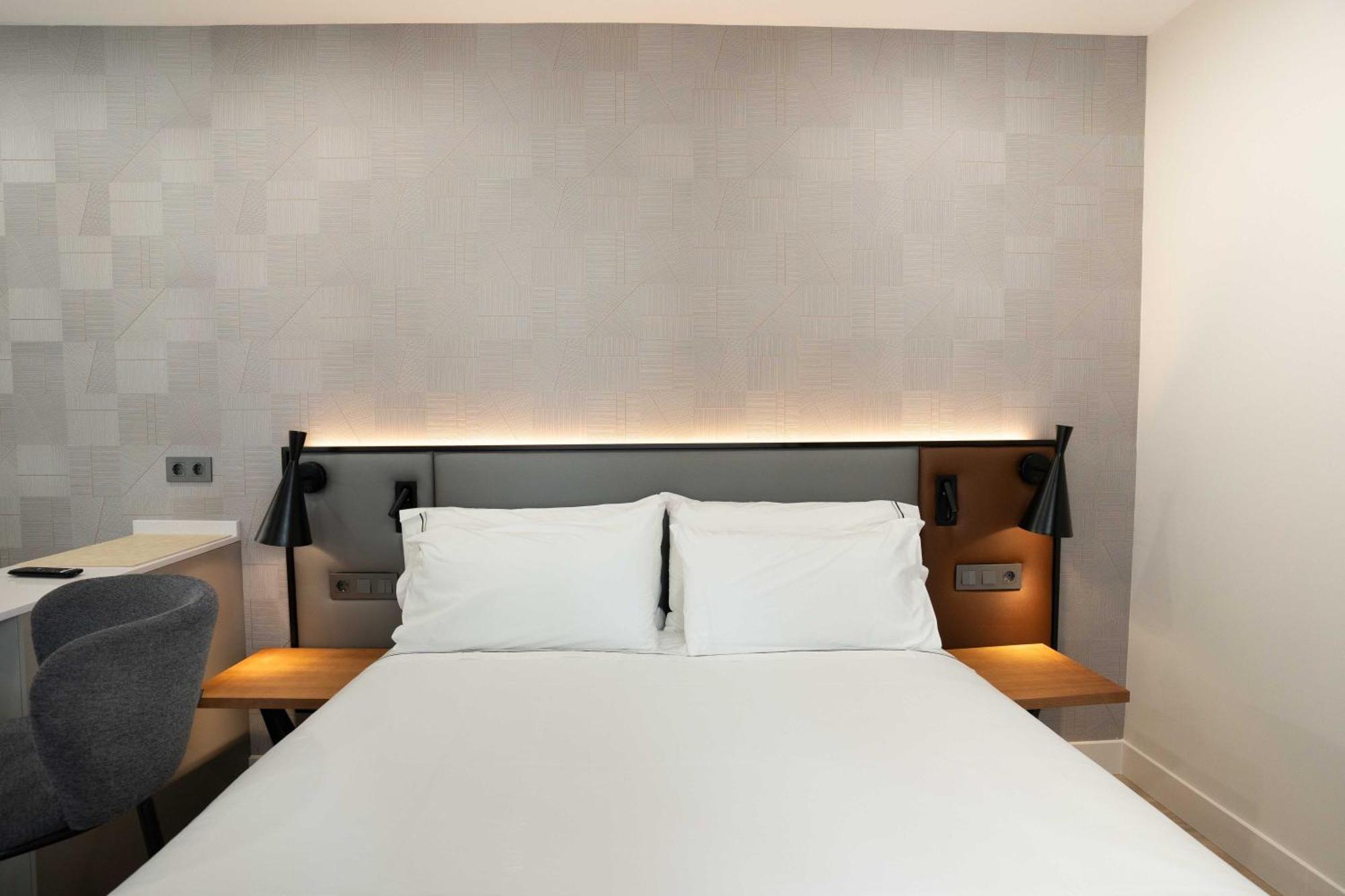 Prisma Suites Salamanca Exteriör bild