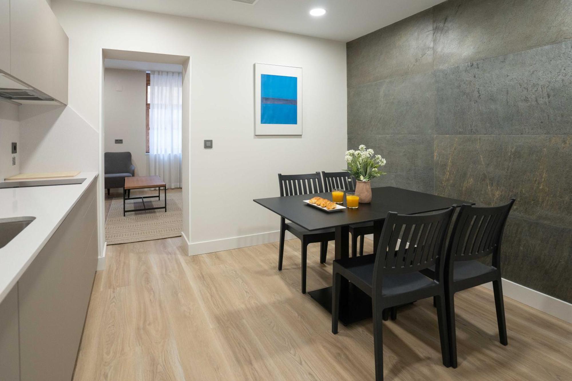 Prisma Suites Salamanca Exteriör bild