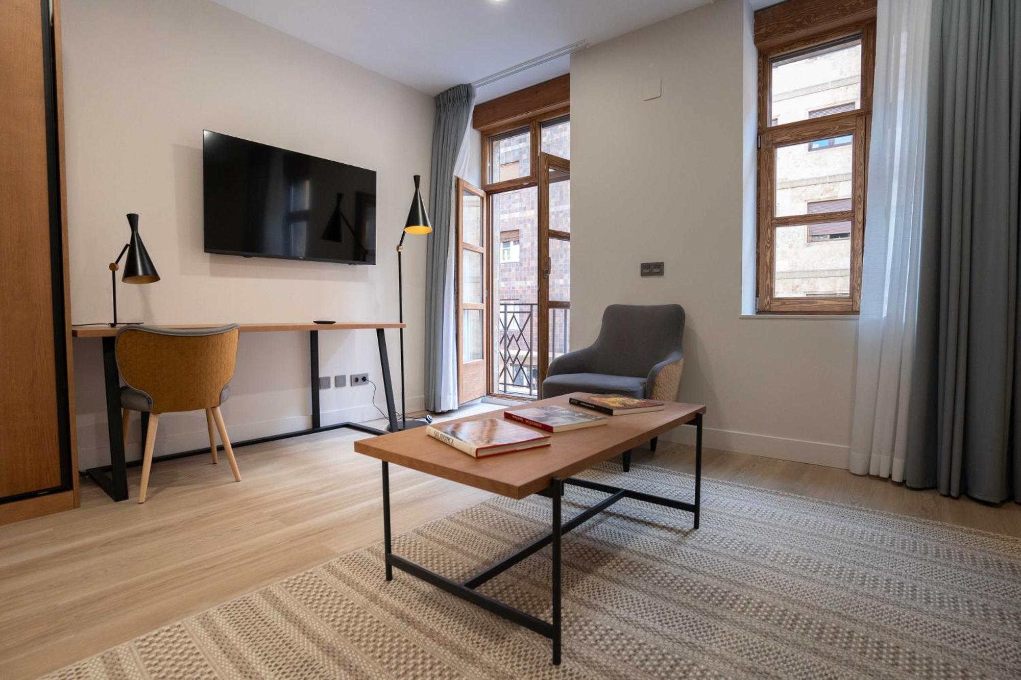 Prisma Suites Salamanca Exteriör bild