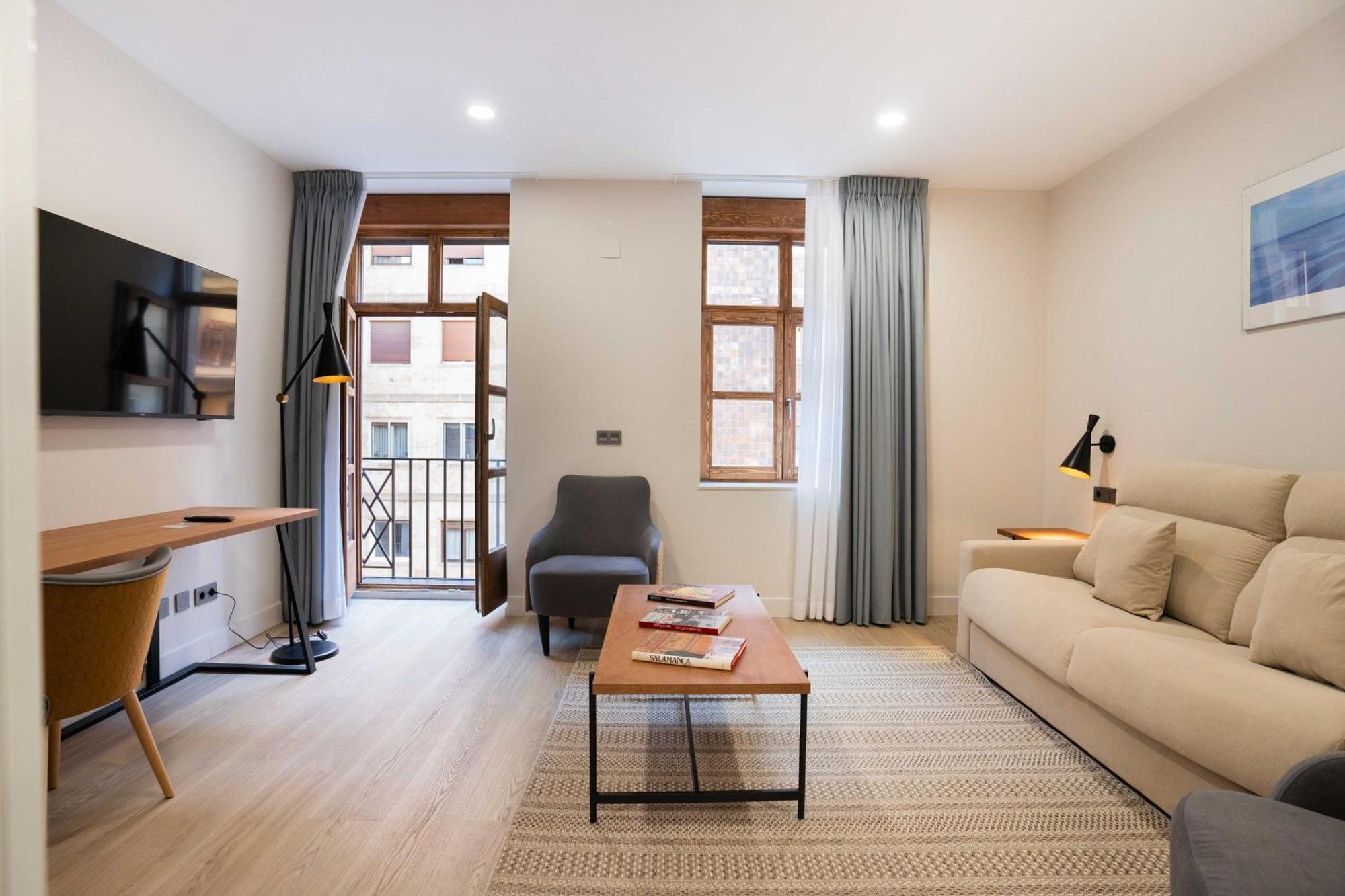 Prisma Suites Salamanca Exteriör bild