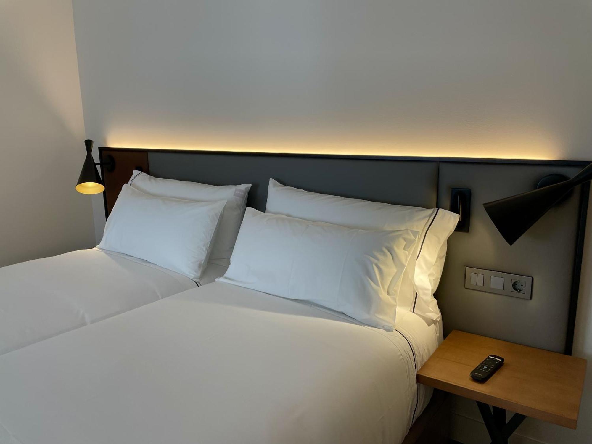 Prisma Suites Salamanca Rum bild