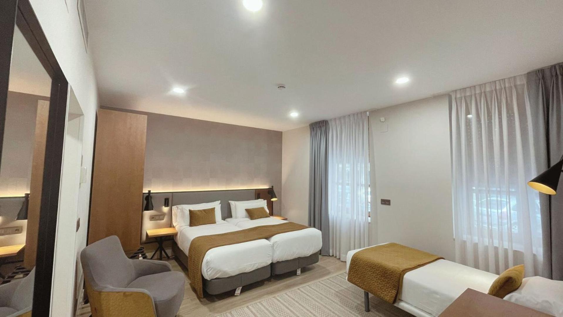 Prisma Suites Salamanca Exteriör bild